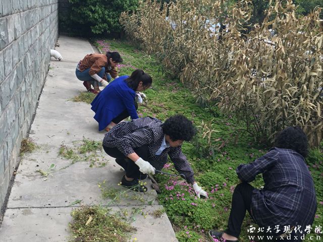 20180412 品牌辦 齊心協(xié)力,共創(chuàng)美麗校園。.jpg
